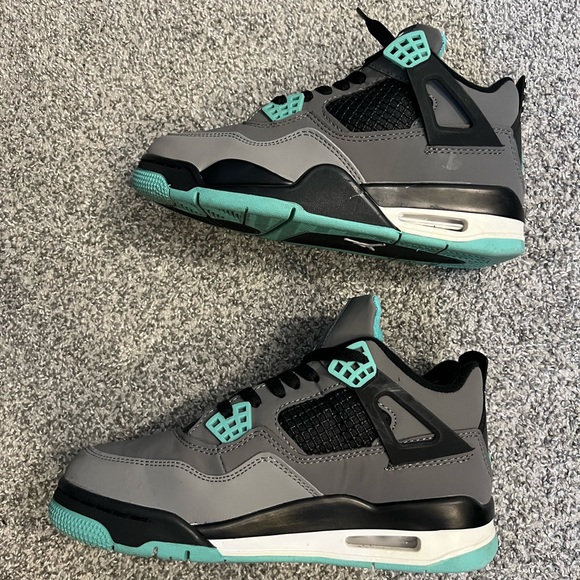 Air Jordan 4 Retro GS ‘Green Glow’ - Picture 5 of 5